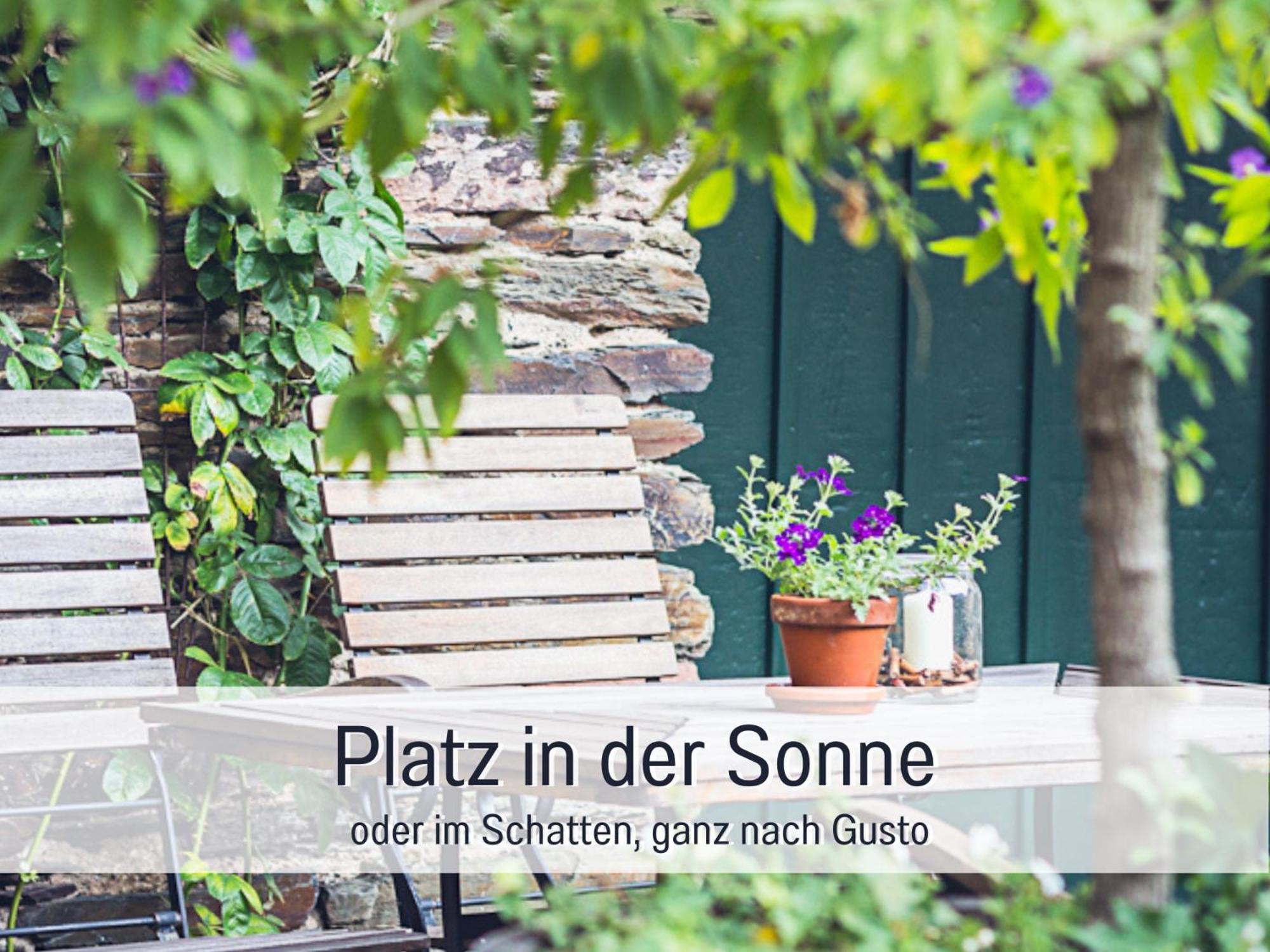 Ferienhaus Schwaab-Scherr, Genau Zwischen Bernkastel-Kues Und Traben-Trarbach, Mit Kostenlosem Oepnv-Ticket Fuer Bus Und Bahn, Parkplaetzen, Fahrradgarage Und Vielen Tipps Erden Luaran gambar
