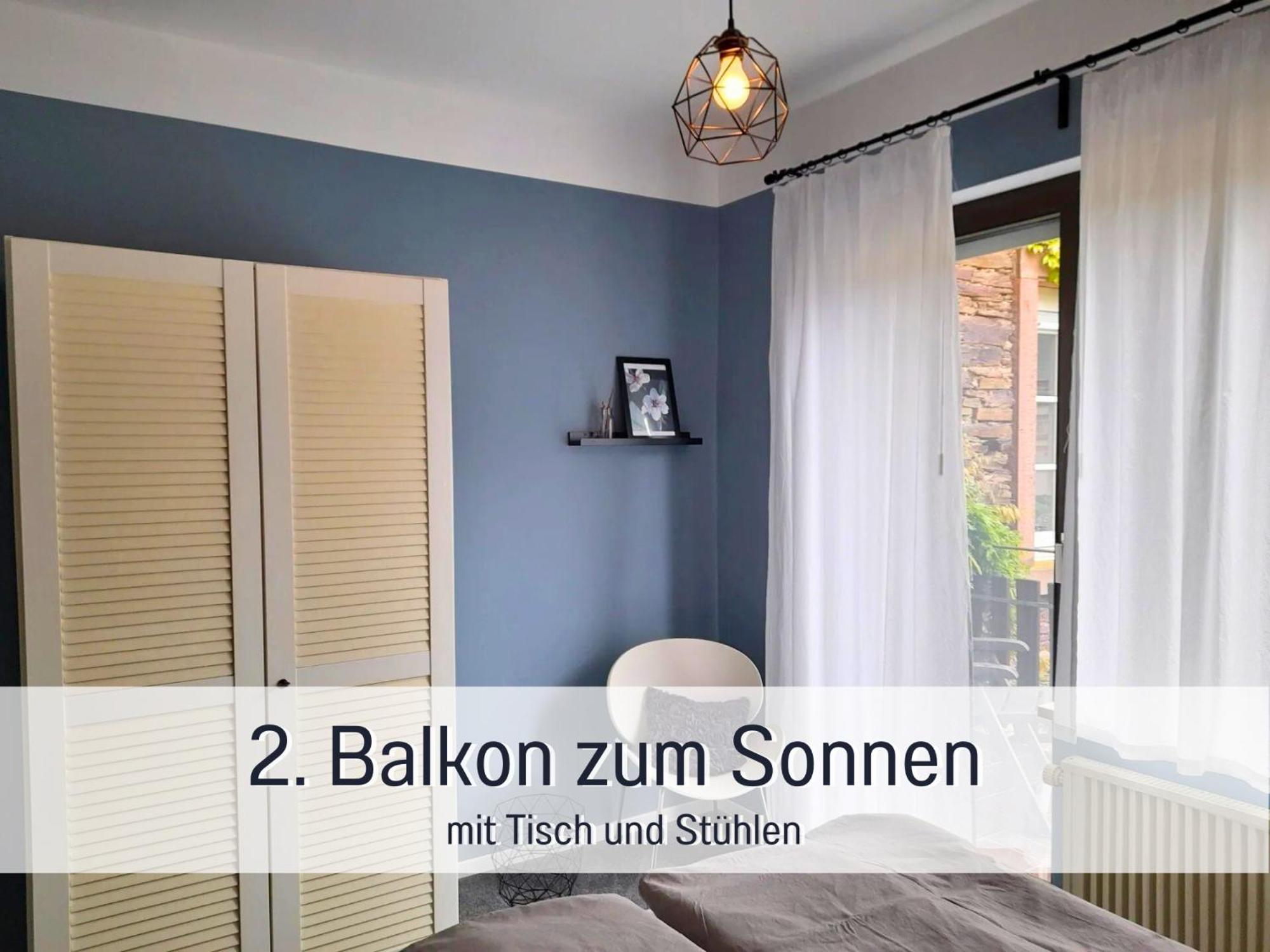 Ferienhaus Schwaab-Scherr, Genau Zwischen Bernkastel-Kues Und Traben-Trarbach, Mit Kostenlosem Oepnv-Ticket Fuer Bus Und Bahn, Parkplaetzen, Fahrradgarage Und Vielen Tipps Erden Luaran gambar